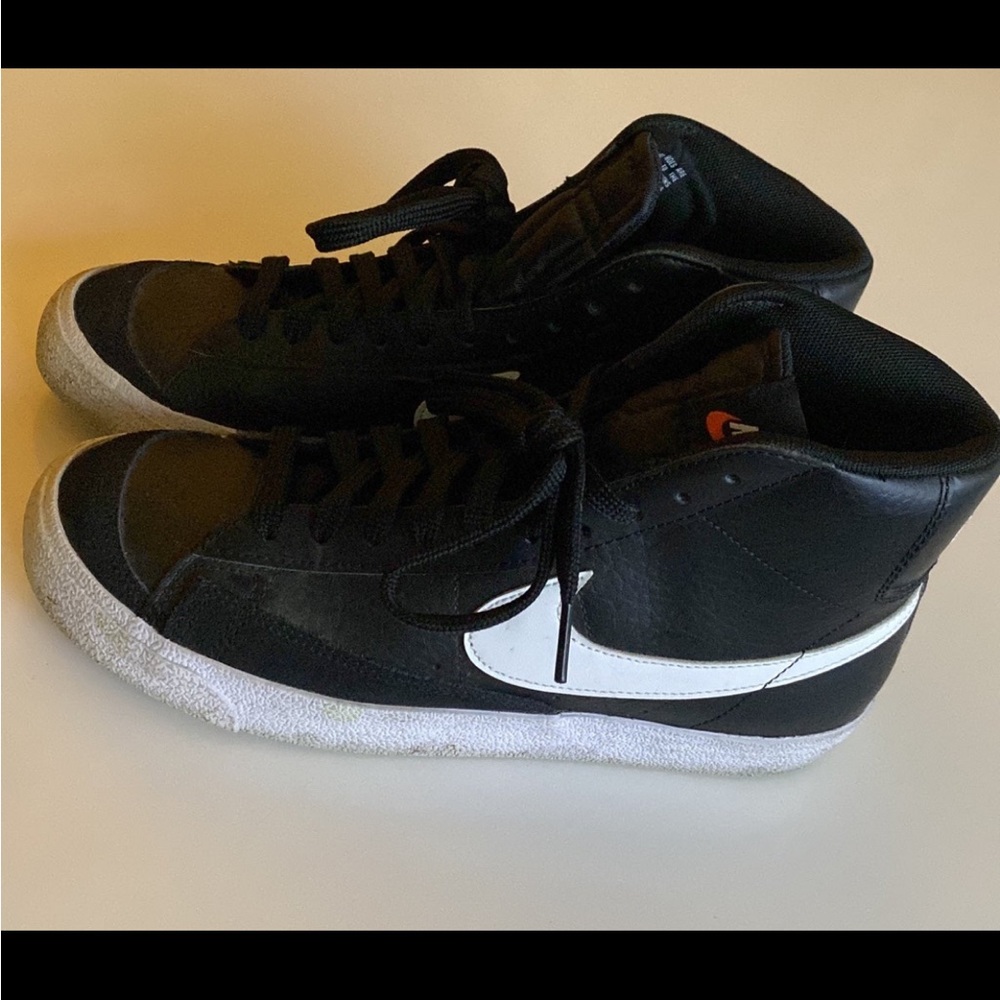 Nike Blazer Mid